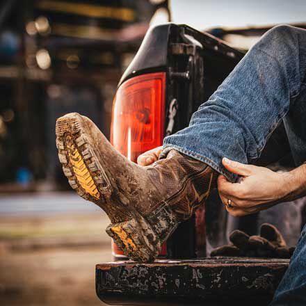 Ventilated steel toe boots shop