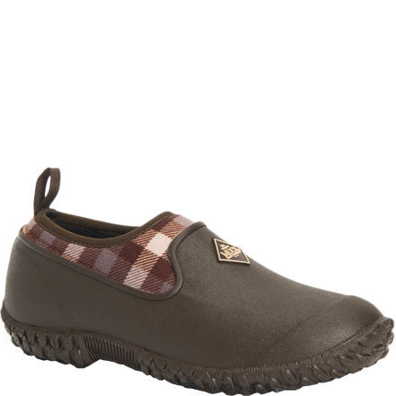 Muck Muckster II Low Women s Waterproof 4mm Neoprene Slip on Shoe