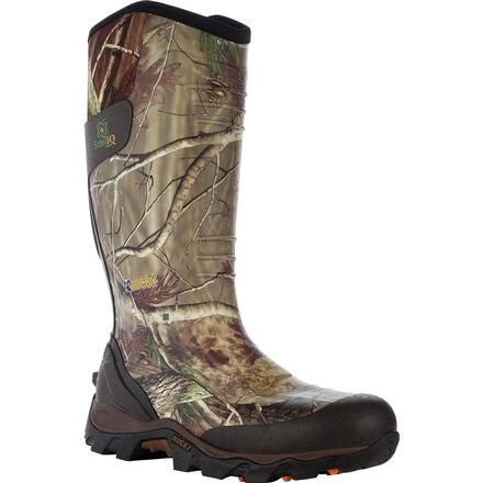 This Rocky MudSox Pull On Boot 4784 offers 1 000 grams of insulation waterproof materials comfort scent control a great tread design and Realtree AP camo