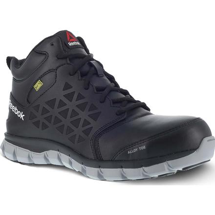 reebok trailgrip work met guard at